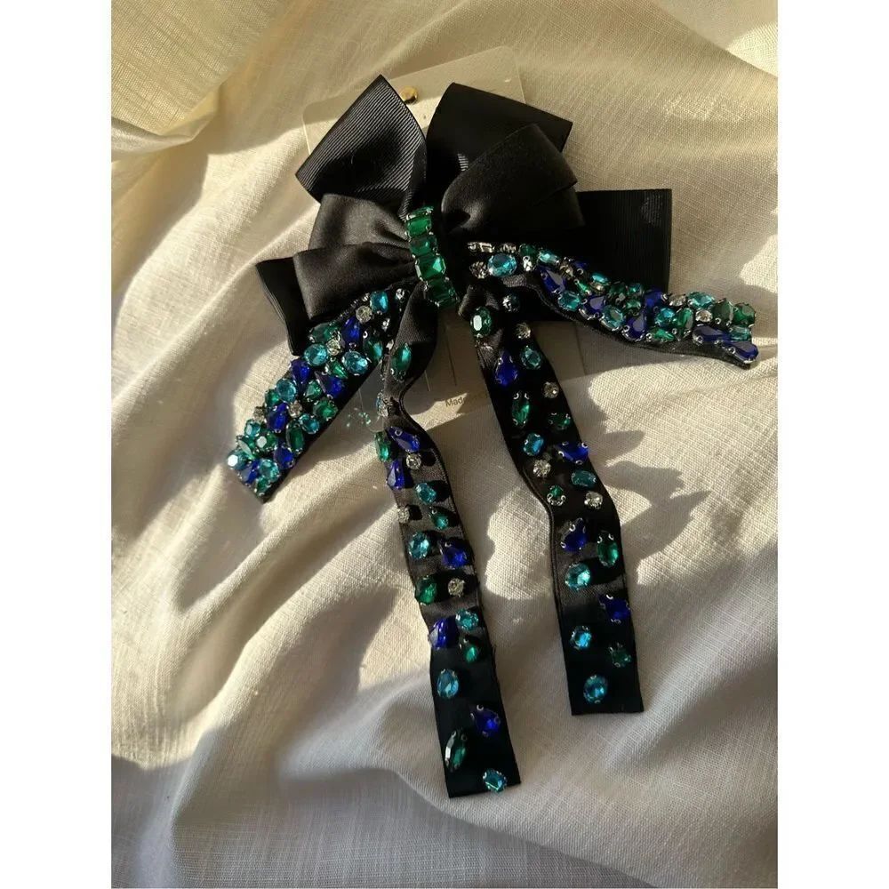Bejeweled black French clip hair bow